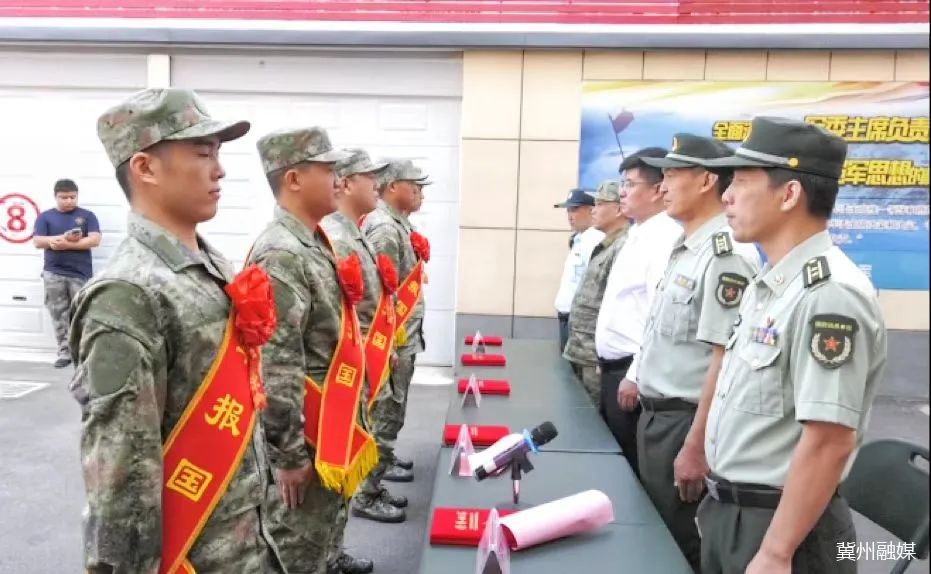 冀州区举行2022年秋季新兵入伍欢送仪式